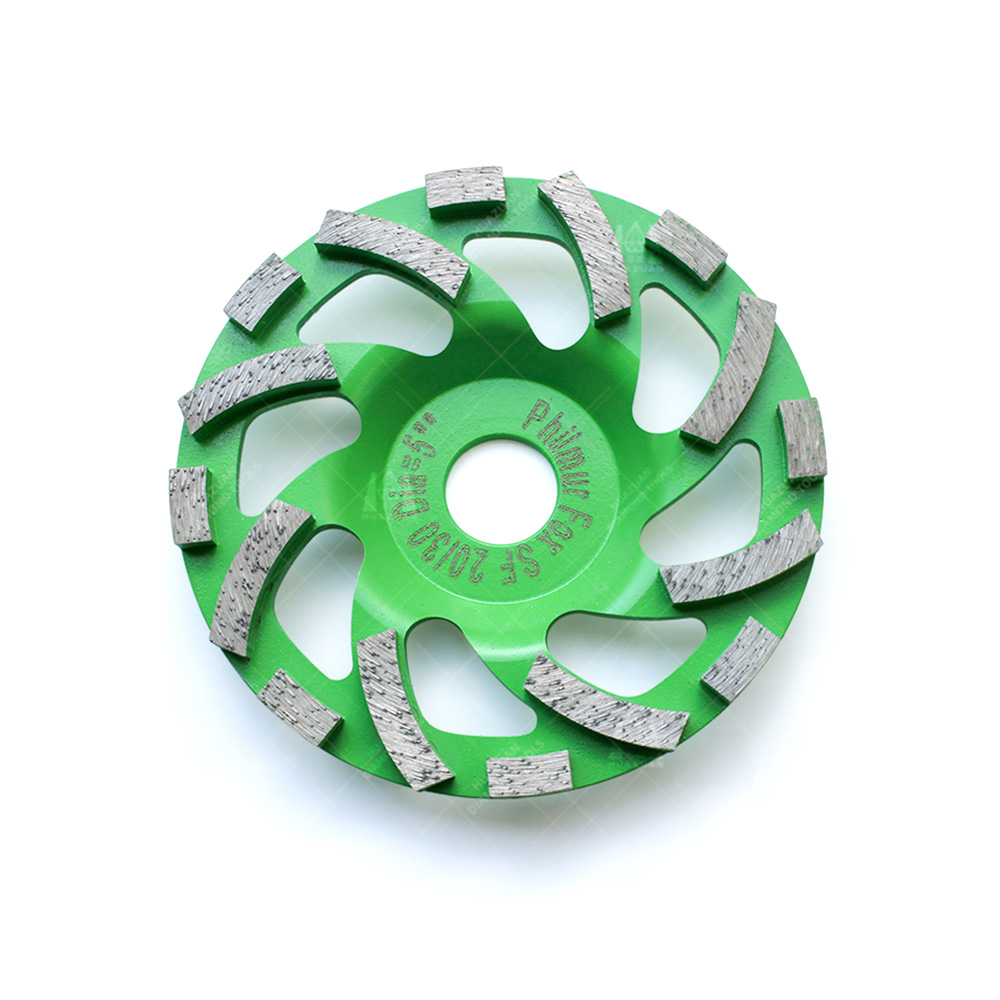 Meule diamant&eacute;e de type 7, pour polir le b&eacute;ton