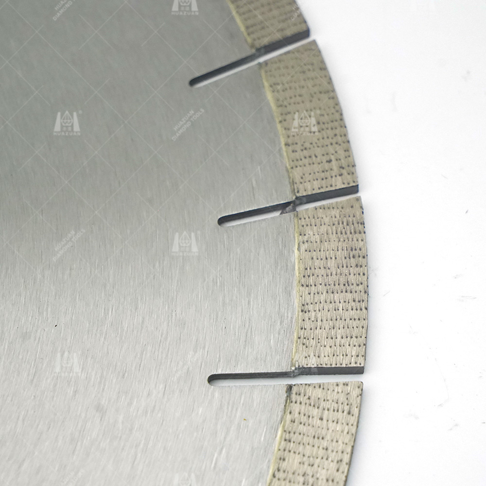 Lame de scie &agrave; technologie &agrave; motifs diamant&eacute;s pour couper le granit