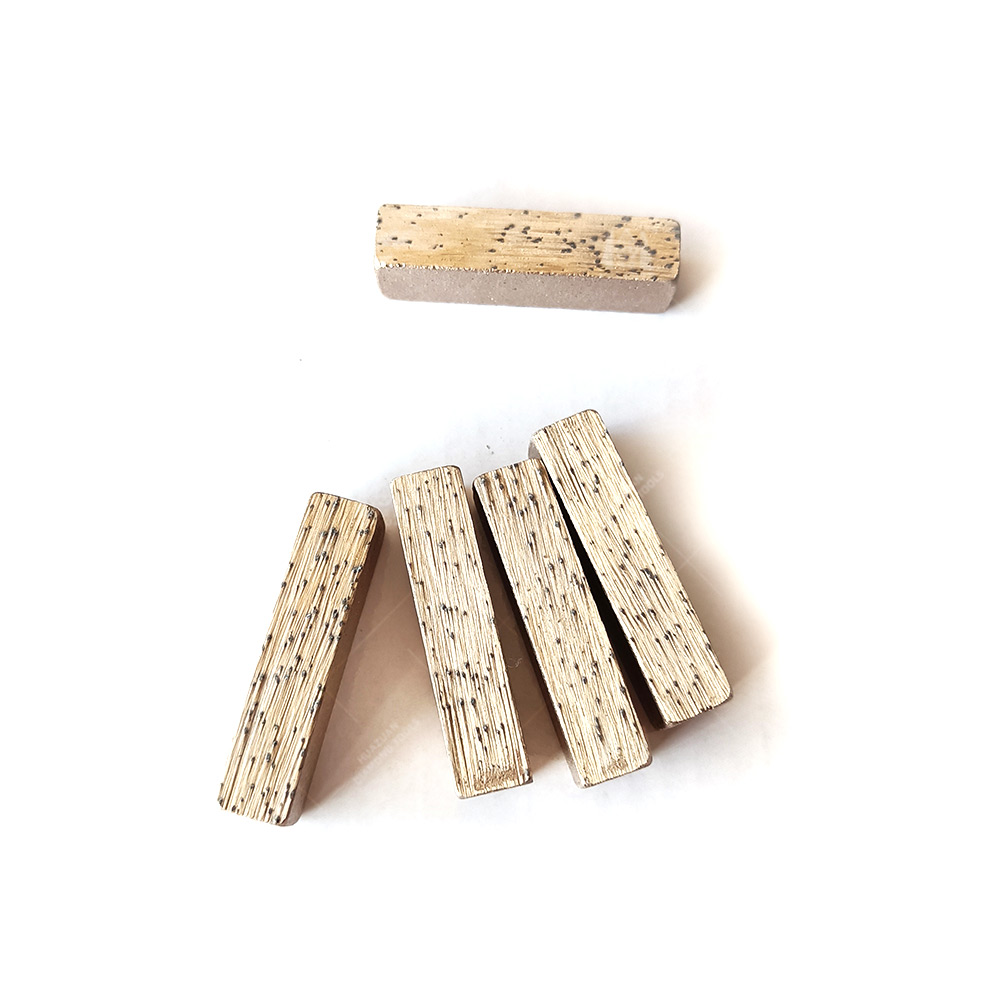 Segments de coupe diamant&eacute;s pour blocs de marbre de pr&eacute;cision
