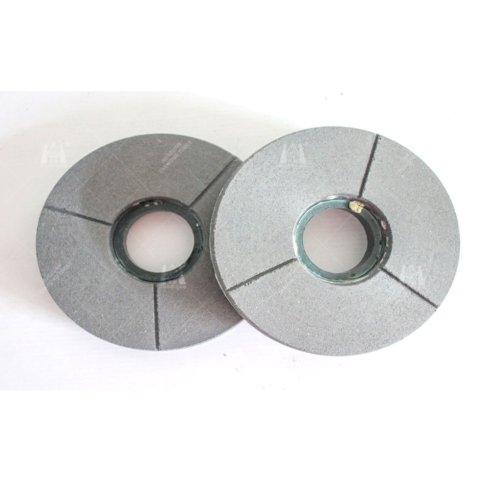 Disques de polissage diamant&eacute;s pour le polissage du granit